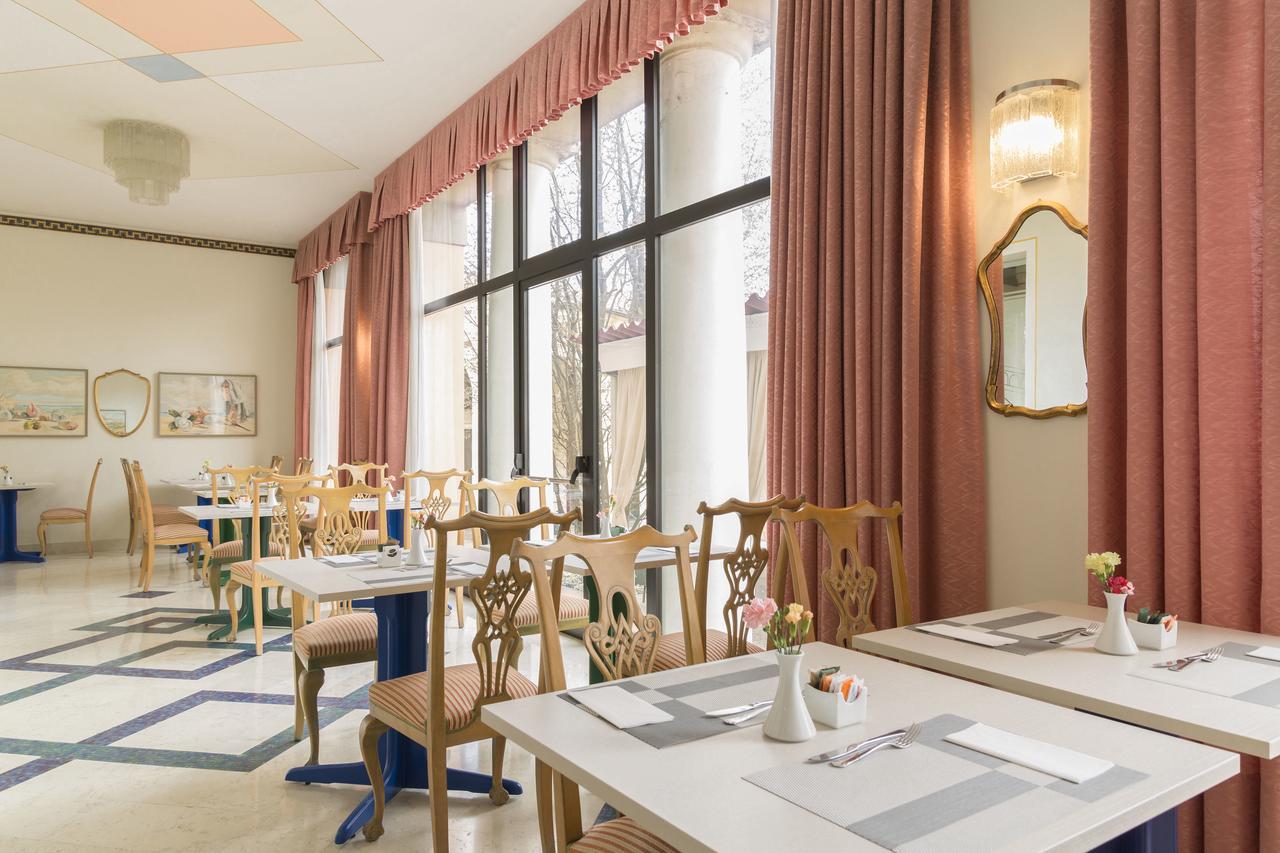 Hotel Ponte Di Rialto Крема Екстериор снимка