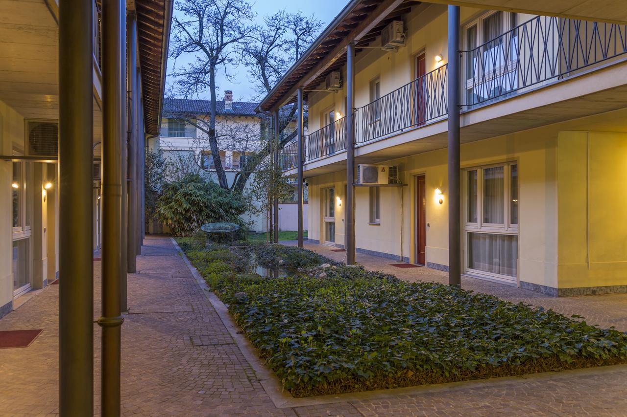 Hotel Ponte Di Rialto Крема Екстериор снимка