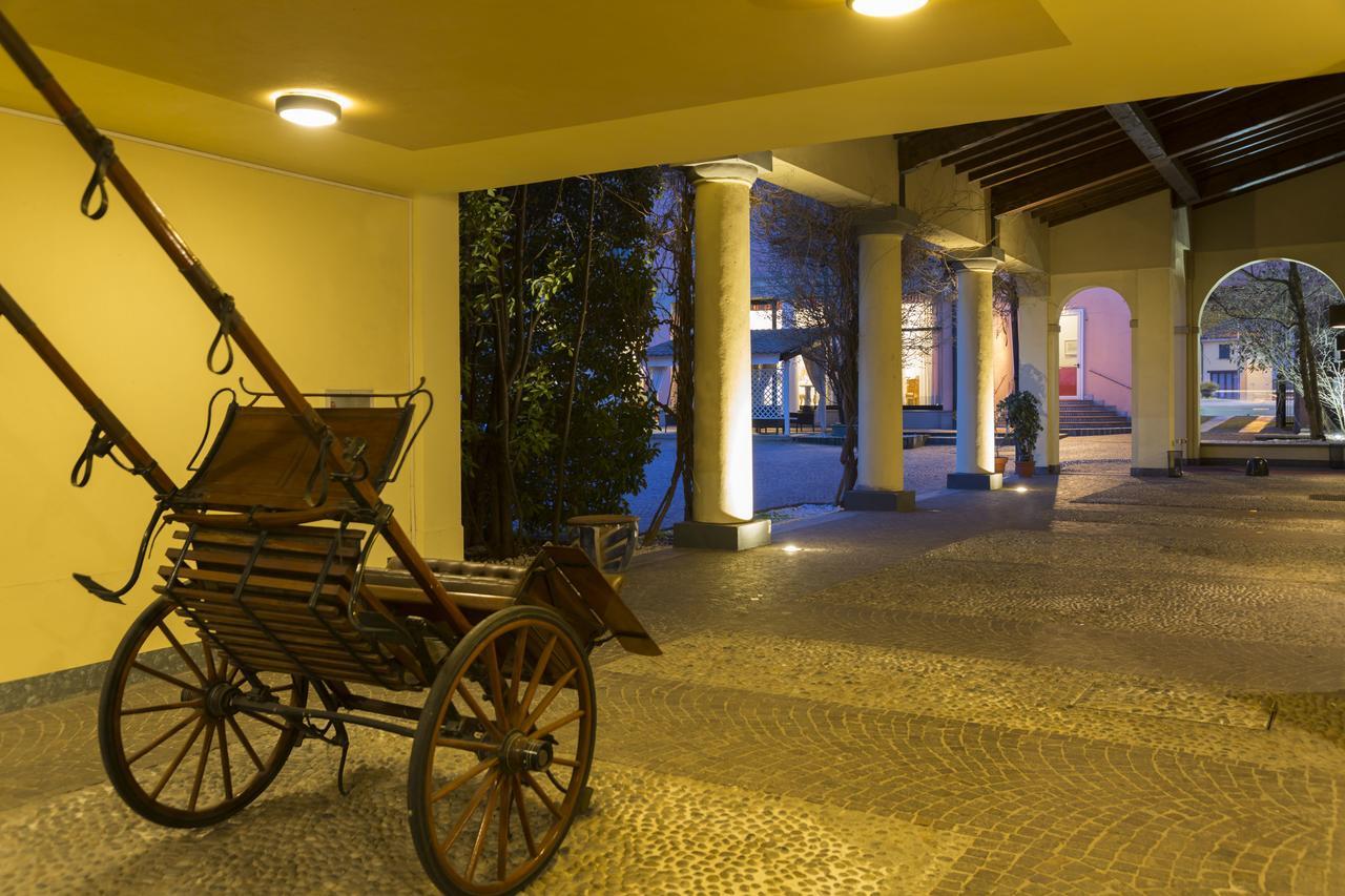 Hotel Ponte Di Rialto Крема Екстериор снимка