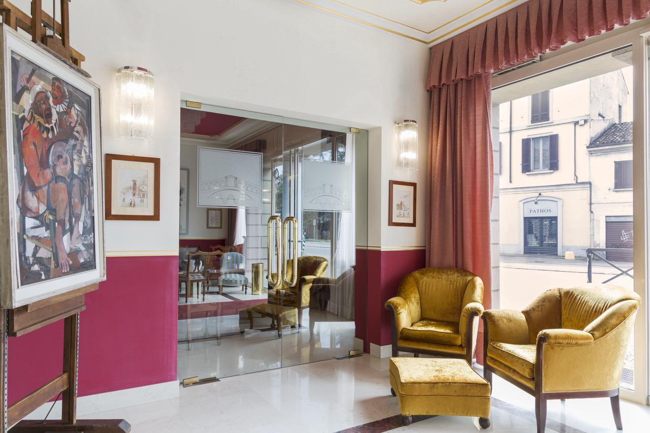 Hotel Ponte Di Rialto Крема Екстериор снимка